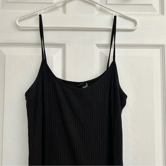 Divided Black Ribbed Dress - Picture 5 of 12